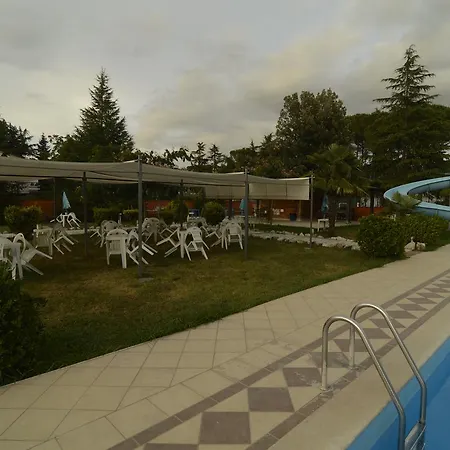 Hotel La Vignola Country